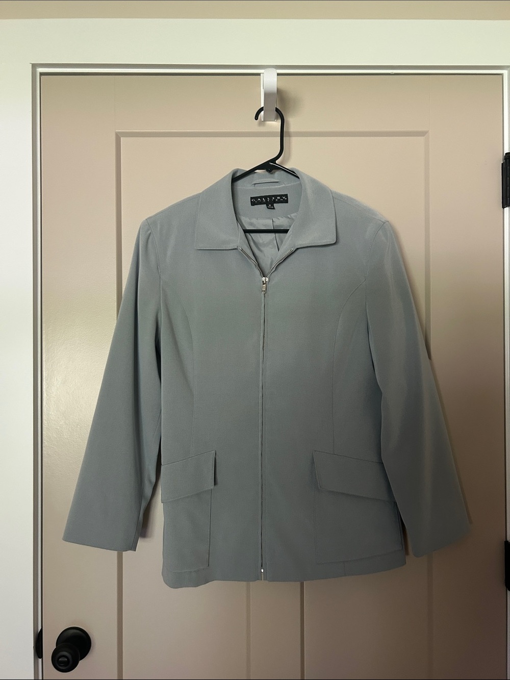 Gallery Light Gray Zip-Up Blazer Jacket